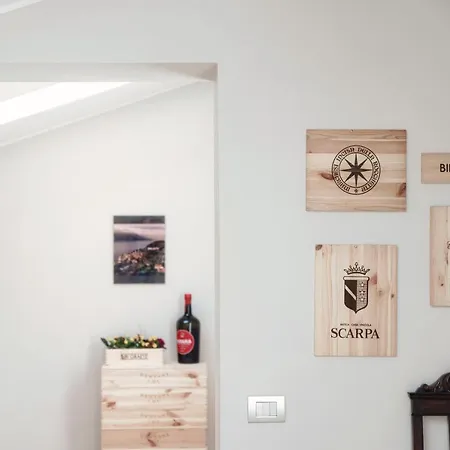 Grape Attic 72 - The House Of Travelers Appartement